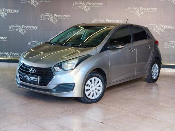 HYUNDAI HB20 1.6 COMFORT PLUS 16V FLEX 4P MANUAL